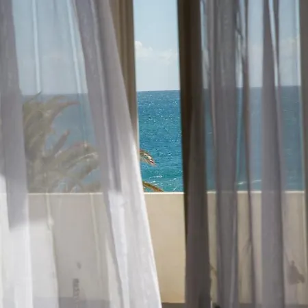 Bluriva Hotel Ciro Marina